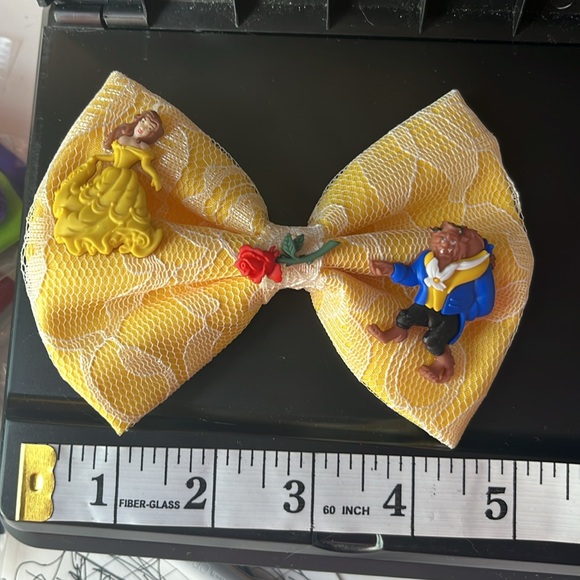 Disneys Beauty and the beast bow - Picture 3 of 4